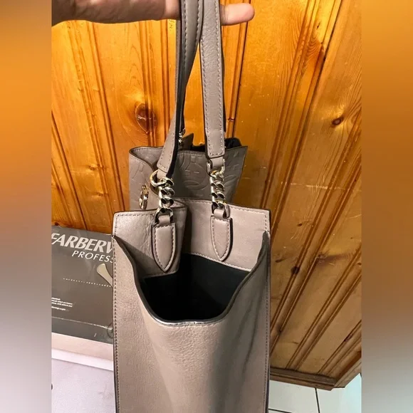 Ferragamo bag - Picture 10 of 11